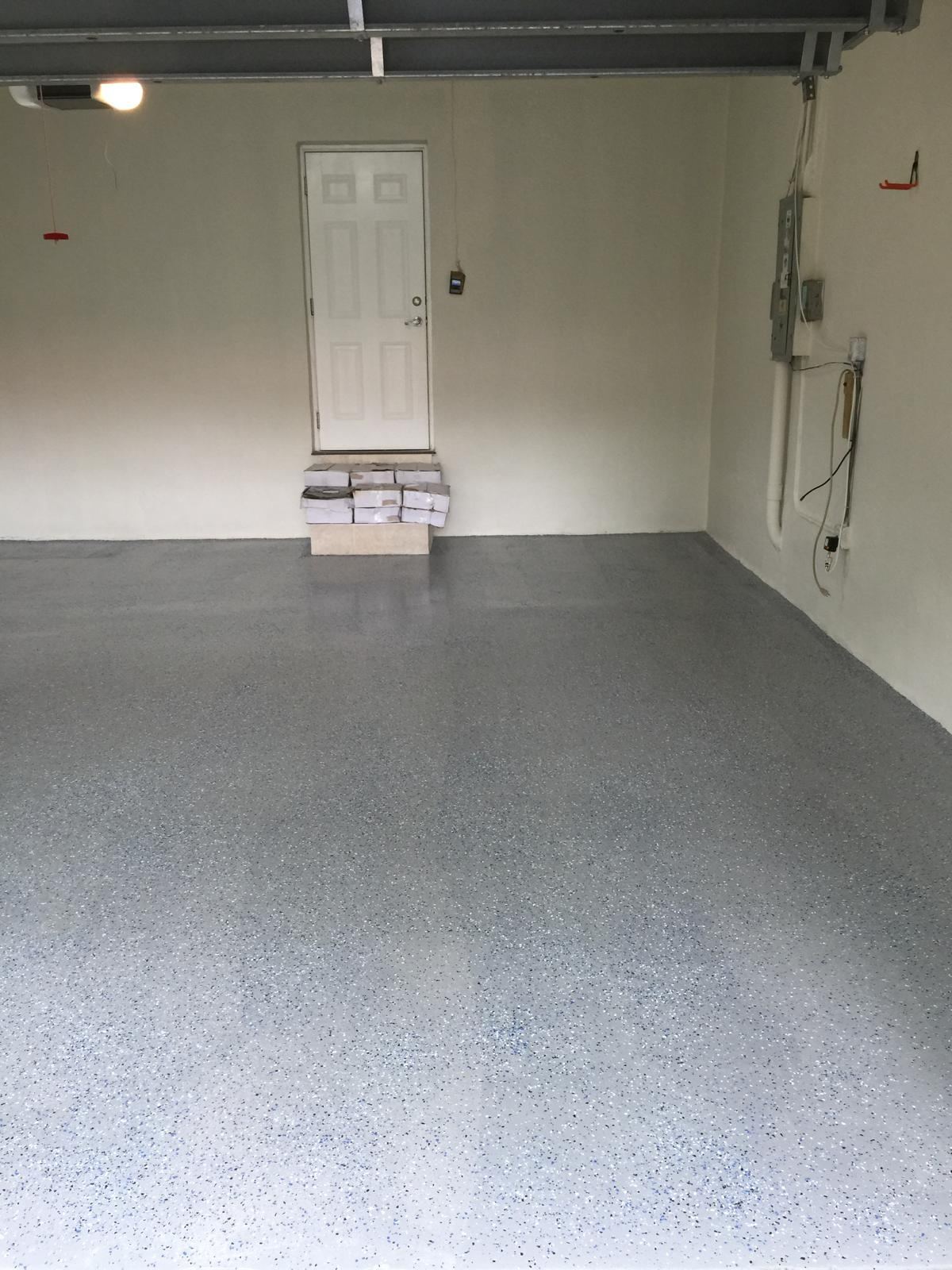 Gray flake epoxy garage floor